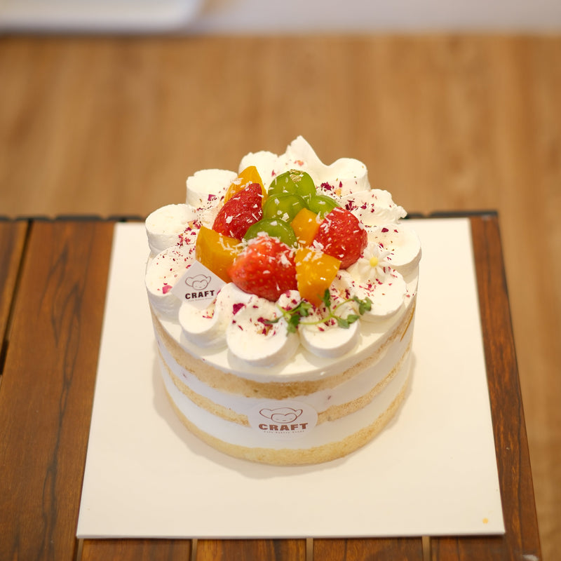 5.5-inch Wonderland Fruit Cake