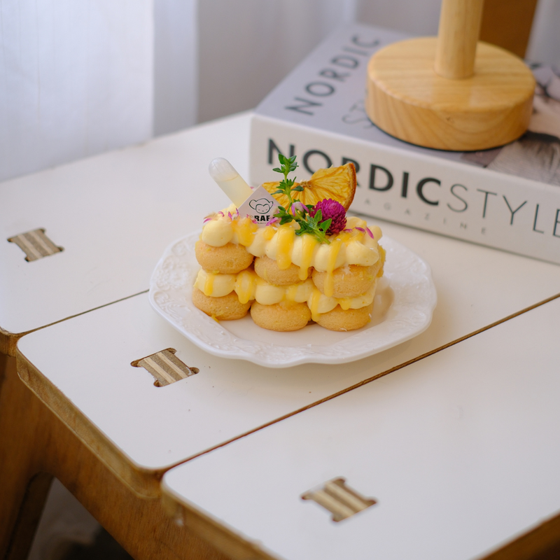Lemon Tiramisu Cake